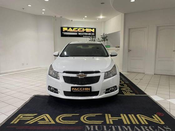 CHEVROLET CRUZE 1.8 LT 16V FLEX 4P MANUAL